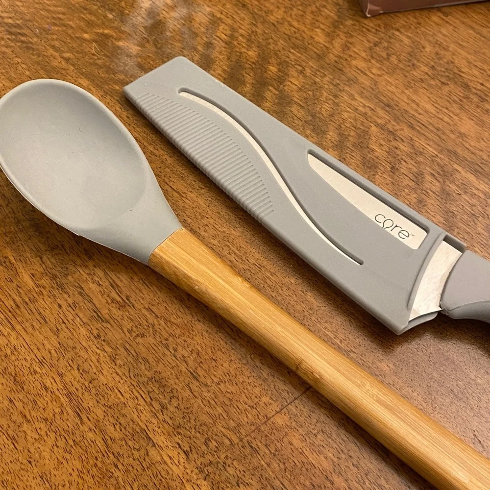 CORE KITCHEN Knife and Spoon